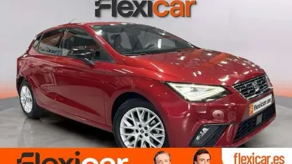 Usado Seat Ibiza FR 116 CV (85 kW) 2022 Rojo Utilitario
