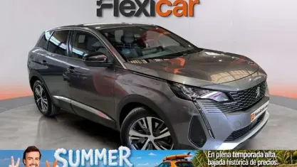 Usado Peugeot 3008 Allure 226 CV (166 kW) 2023 Gris SUV