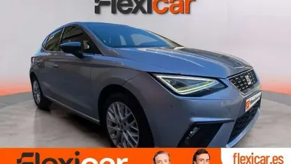 Usado Seat Ibiza Reference 116 CV (85 kW) 2024 Gris Utilitario