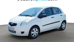 Blanco Usado 2008 Toyota Yaris Utilitario | 5990 € (Precio justo)
