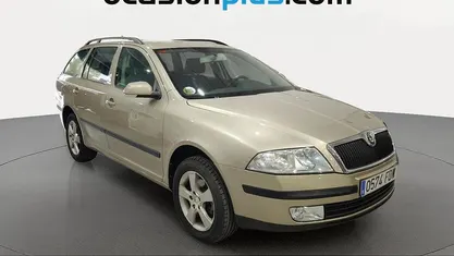 Usado Skoda Octavia 105 CV (77 kW) 2006 Familiar