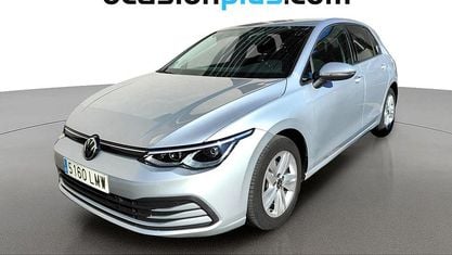 Usado VW Golf VIII Life 150 CV (110 kW) 2021 Gris plata Utilitario