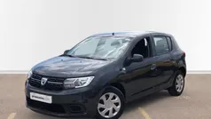 Gris Usado 2019 Dacia Sandero Essentiel Utilitario | 10.680 € (Precio justo)