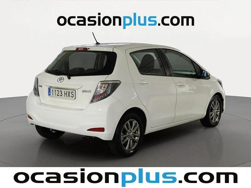 Occasion Toyota Yaris Active 90 ch (66 kW) 2014 Blanc Citadine
