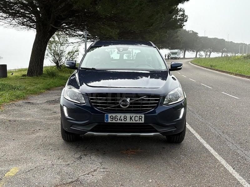 Käytetty Volvo XC60 181 HP (133 kW) 2014 Sininen Katumaasturi