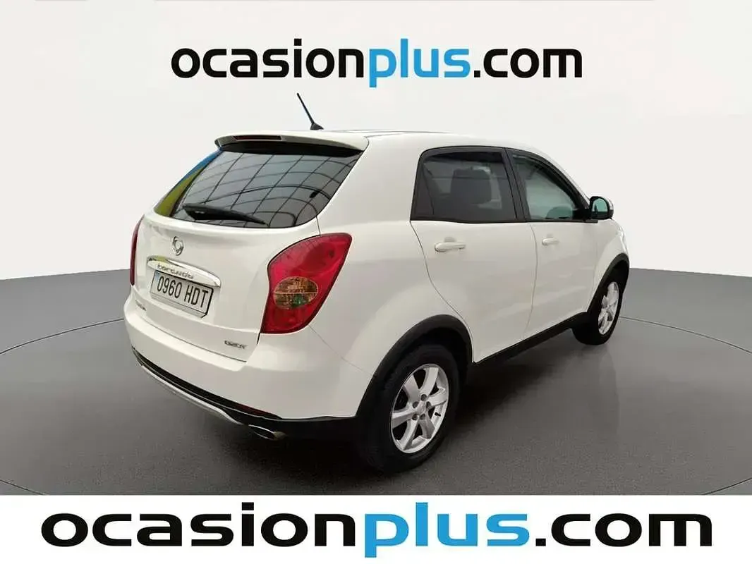Usado SsangYong Korando 175 CV (128 kW) 2011 Blanco SUV