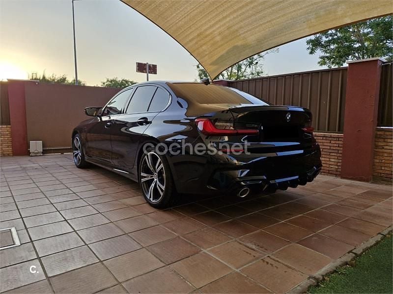 Usado BMW 330e M Sport 292 CV (214 kW) 2020 Negro Berlina
