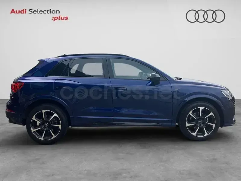 Usado Audi Q3 Ambiente 150 CV (110 kW) 2024 Azul SUV