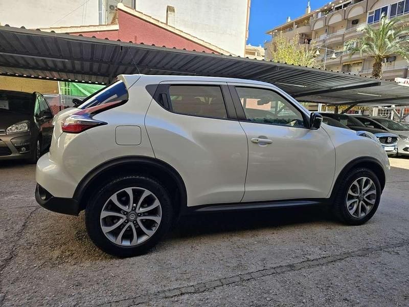 Usado Nissan Juke N-Connecta 110 HP (80 kW) 2015 Branco SUV