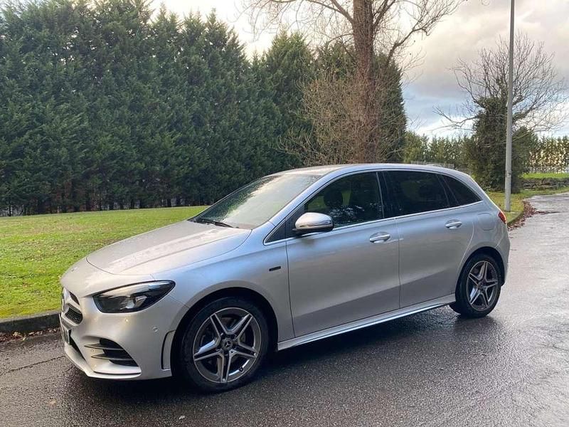 Gris Usado 2021 Mercedes B250e Monovolumen | 24.900 € (Precio justo) - Imagen 1/4