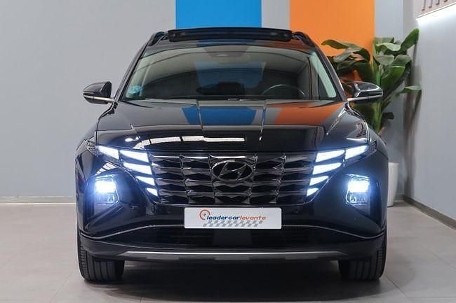 Usado Hyundai Tucson Style 232 CV (170 kW) 2023 Negro SUV