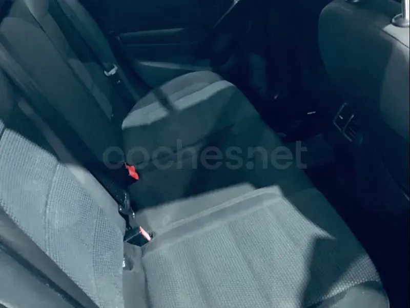 Begagnad VW Golf VI Sport 110 HK (80 kW) 2009 Blå Halvkombi