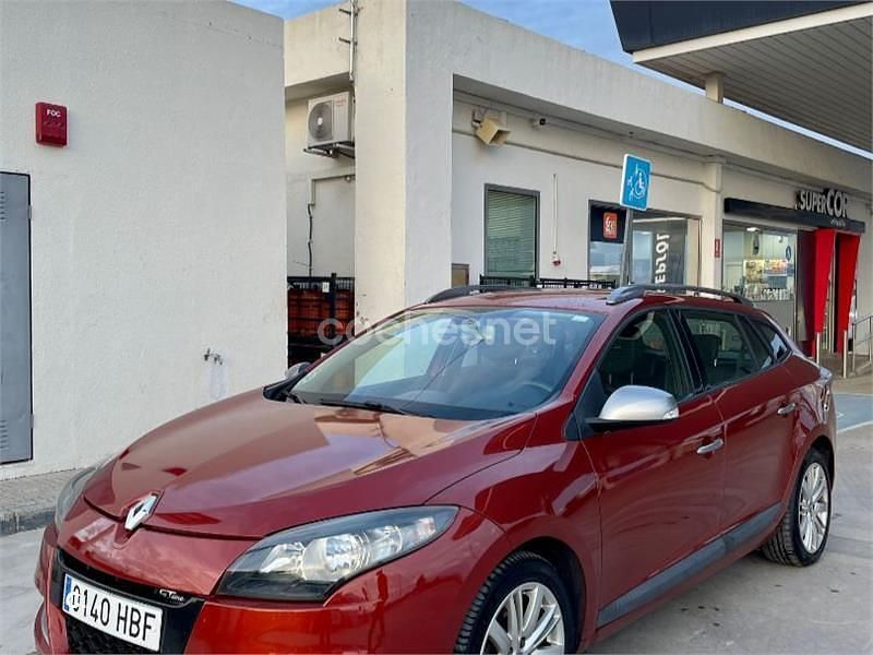 Naranja Usado 2010 Renault Mégane GrandTour Dynamique Familiar | 4650 € (Precio justo) - Imagen 1/4