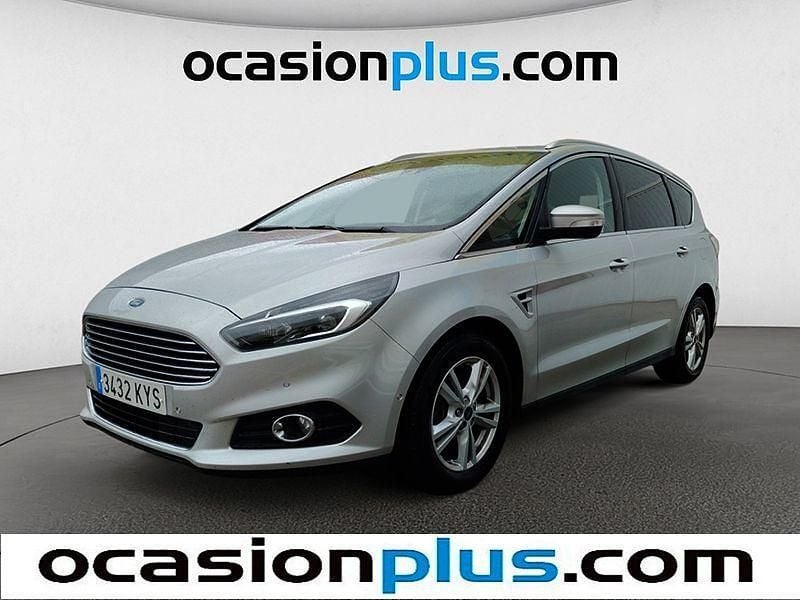 Usado Ford S-MAX Titanium 150 CV (110 kW) 2019 Gris plata Monovolumen