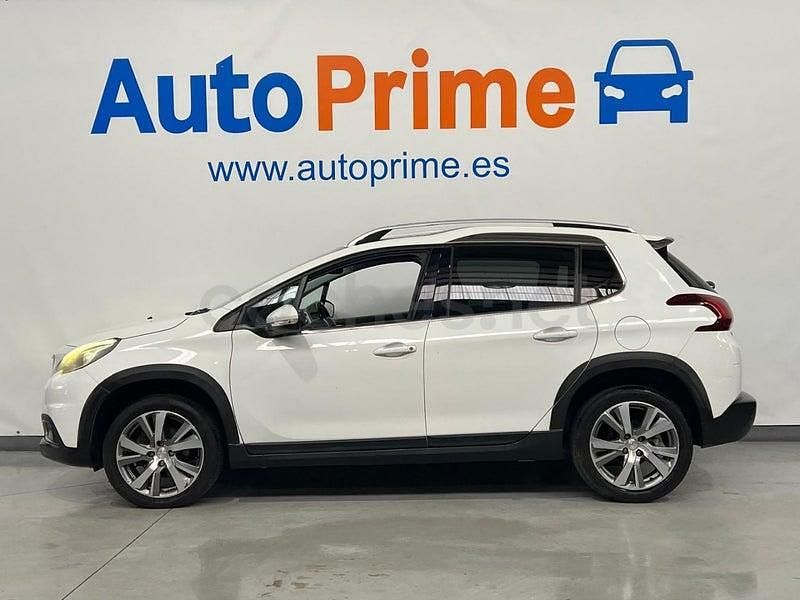 Usado Peugeot 2008 Allure 110 CV (80 kW) 2016 Blanco SUV