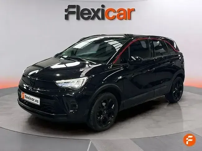 Usado Opel Crossland GS Line 130 CV (95 kW) 2022 Negro SUV