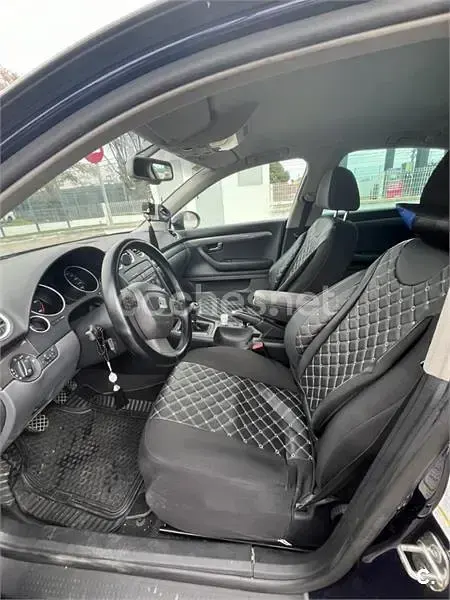 Usado Seat Exeo Style 143 CV (105 kW) 2011 Azul Berlina
