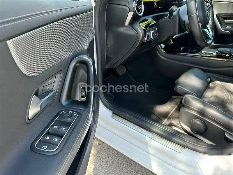 Usado Mercedes CLA250e Shooting Brake 218 CV (160 kW) 2023 Blanco Familiar