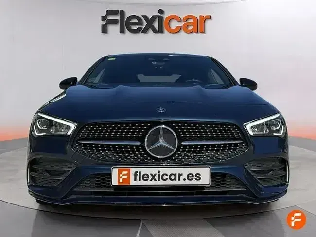 Usado Mercedes CLA180 136 CV (100 kW) 2020 Azul Berlina