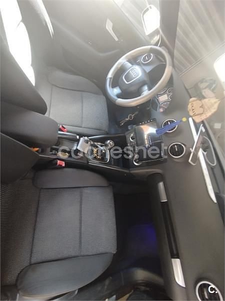 Usado Audi A3 Attraction 140 CV (102 kW) 2005 Negro Utilitario