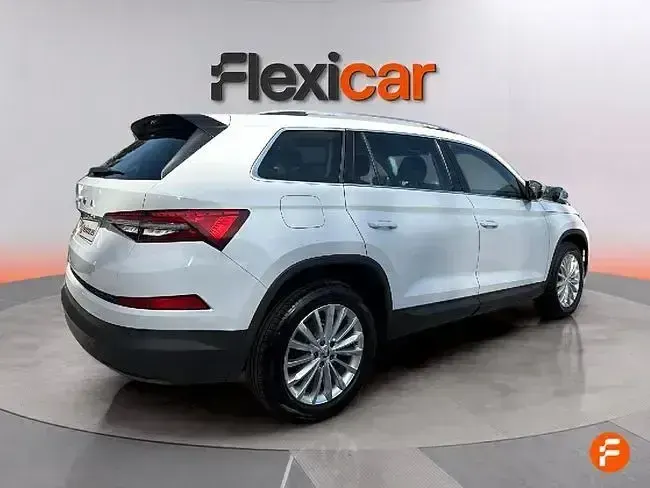Usado Skoda Kodiaq Style 150 CV (110 kW) 2024 Blanco SUV