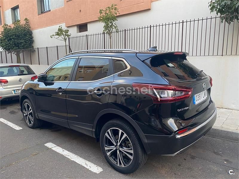 Usado Nissan Qashqai N-Connecta 115 CV (84 kW) 2021 Negro SUV