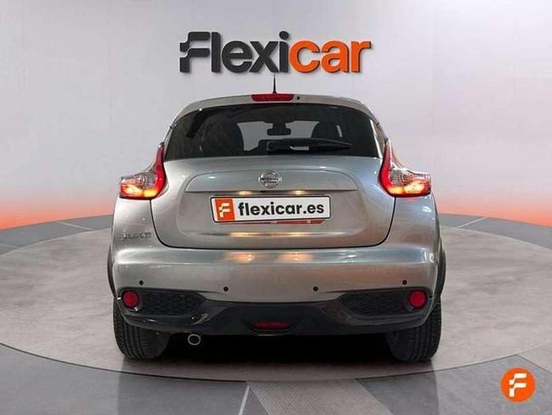 Usado Nissan Juke 112 CV (82 kW) 2019 Gris SUV