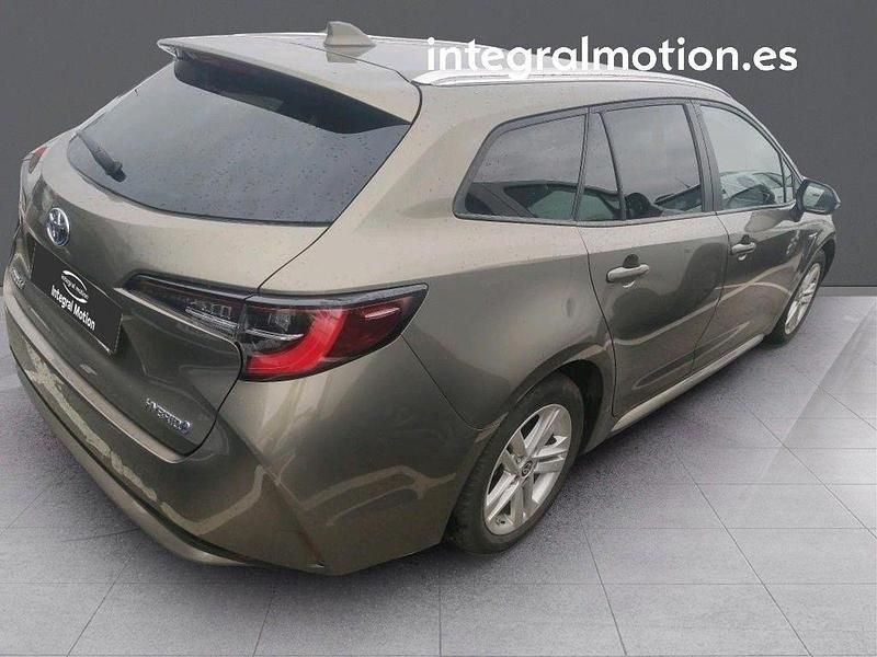 Usado Toyota Corolla Active 122 CV (89 kW) 2021 Gris