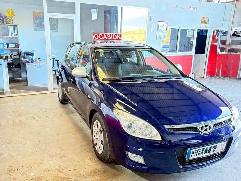 Usado Hyundai i30 Style 115 CV (84 kW) 2007 Azul Utilitario