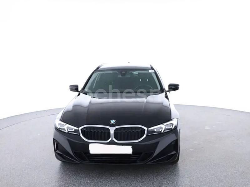 Negro Usado 2022 BMW 320e Comfort Edition Familiar | 37.699 € - Imagen 1/4