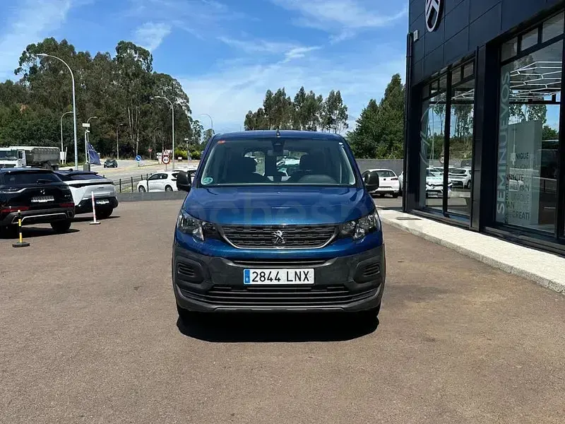 Usado Peugeot Rifter Active 130 CV (95 kW) 2021 Azul Monovolumen