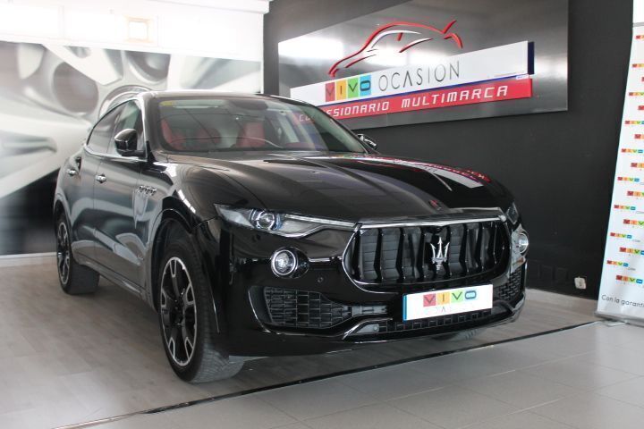 Negro Usado 2018 Maserati Levante SUV | 37.900 € (Precio justo) - Imagen 1/4