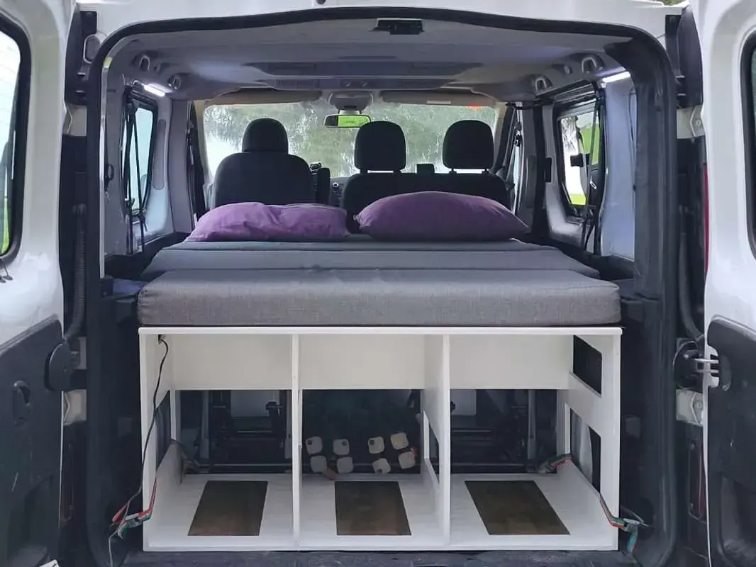 Usado Opel Vivaro 120 CV (88 kW) 2019 Blanco Monovolumen