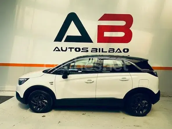 Usado Opel Crossland X Innovation 102 CV (75 kW) 2019 Blanco SUV