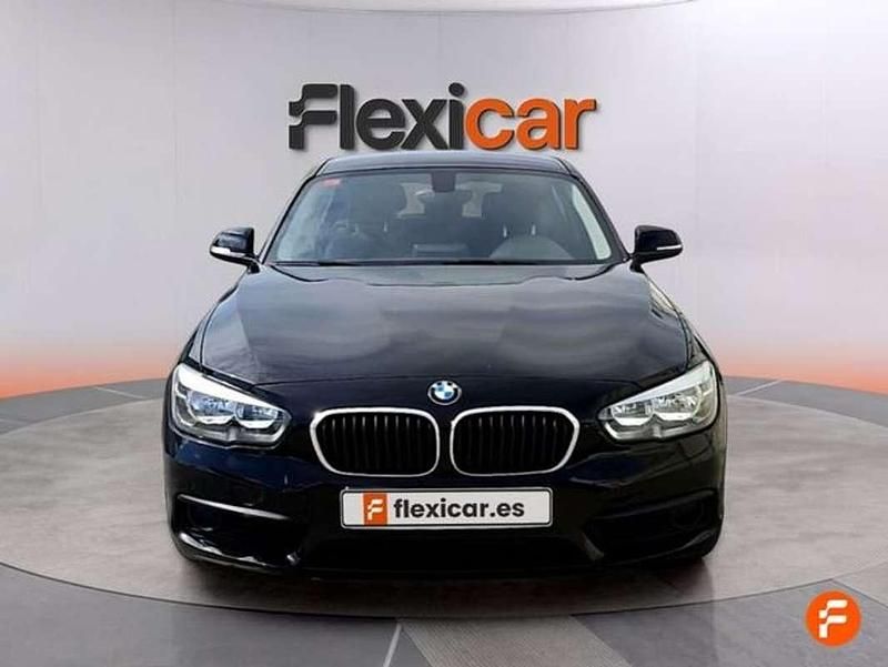 Usado BMW 118 140 CV (102 kW) 2019 Negro Utilitario