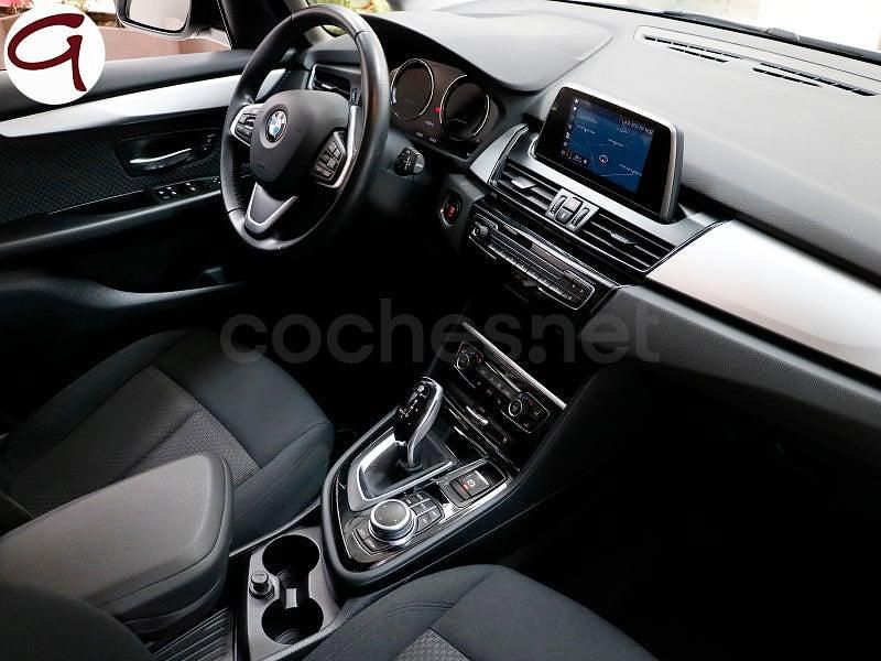 Usado BMW 218 150 CV (110 kW) 2018 Blanco Familiar