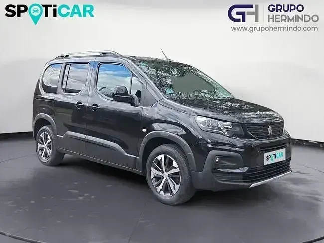 Usado Peugeot Rifter Business-Line 100 CV (73 kW) 2022 Negro Monovolumen
