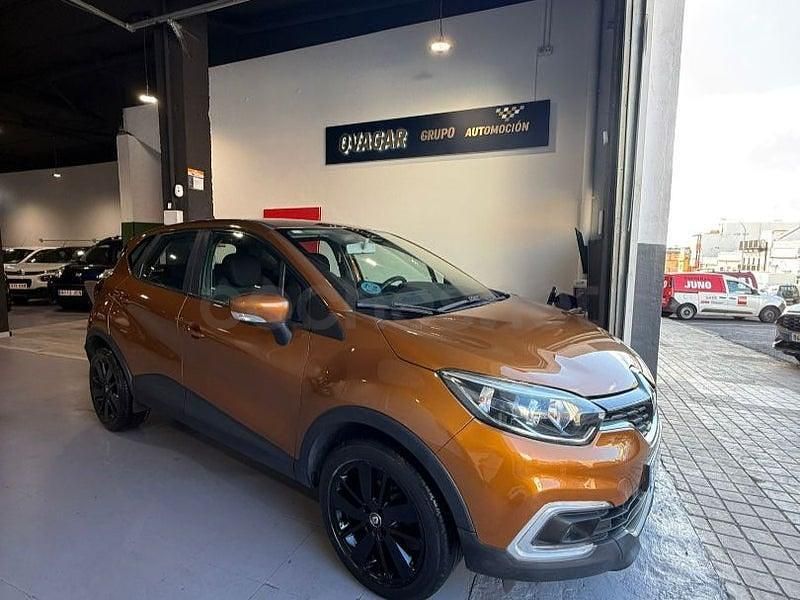 Usado Renault Captur Life 90 HP (66 kW) 2019 Laranja SUV