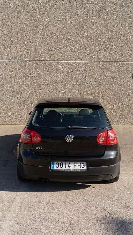 Usado VW Golf V GTI 200 CV (147 kW) 2007 Negro Utilitario