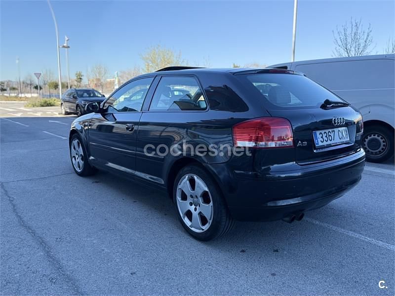 Usado Audi A3 Attraction 150 CV (110 kW) 2004 Negro Utilitario