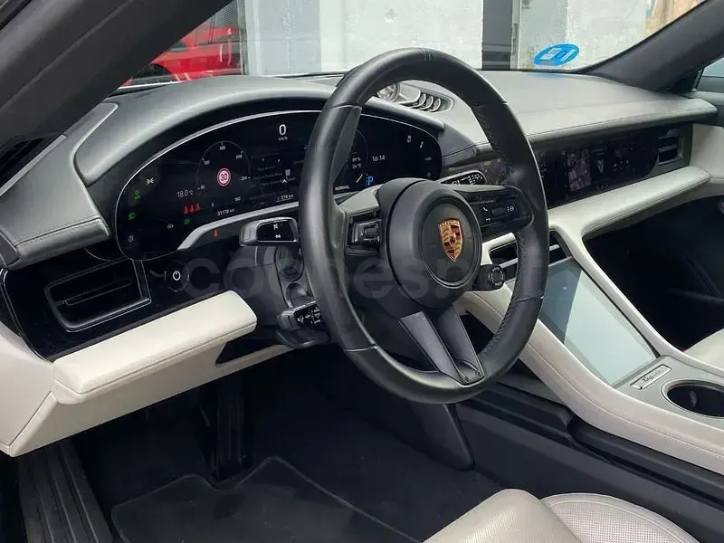 Usado Porsche Taycan Cross Turismo 22 kW (30 CV) 2024 Eléctrico Familiar