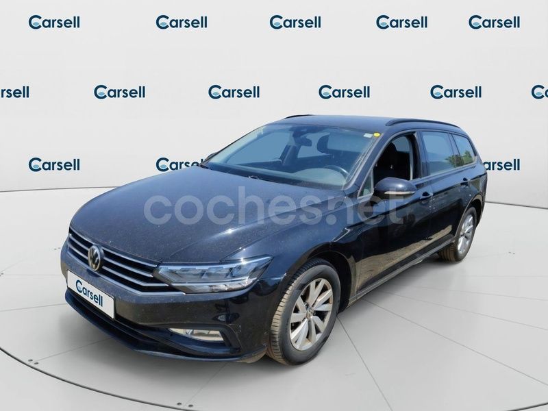 Negro Usado 2020 VW Passat Familiar | 19.400 € (Precio justo) - Imagen 1/4