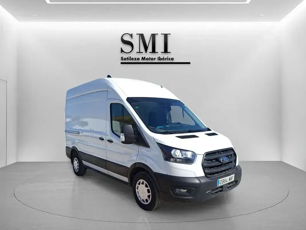Usado Ford Transit Trend 131 CV (96 kW) 2024 Blanco Van