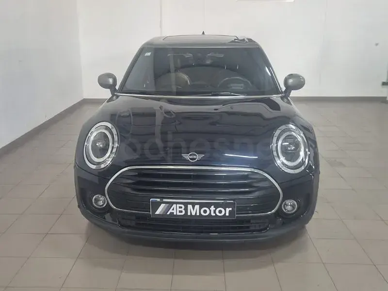 Usado Mini Cooper Clubman 136 CV (100 kW) 2021 Negro Familiar