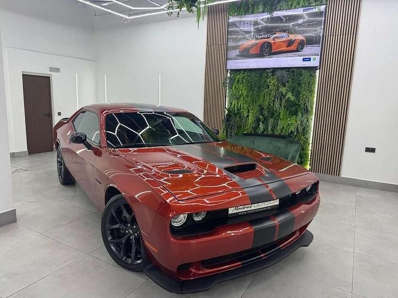 Usado Dodge Challenger 375 CV (275 kW) 2021 Naranja Coupe