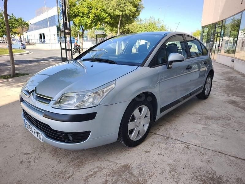 Usado Citroën C4 110 HP (80 kW) 2007 Cinzento Sedan