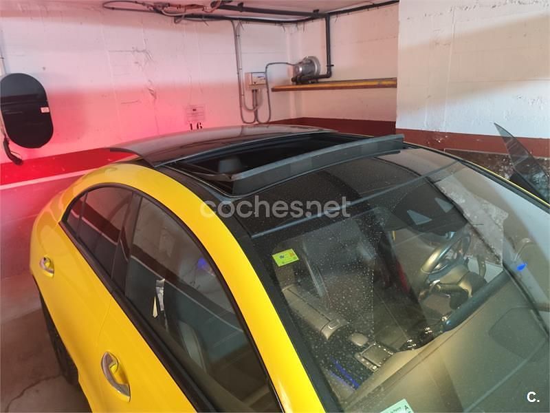 Usado Mercedes CLA250 224 CV (164 kW) 2020 Amarillo Berlina