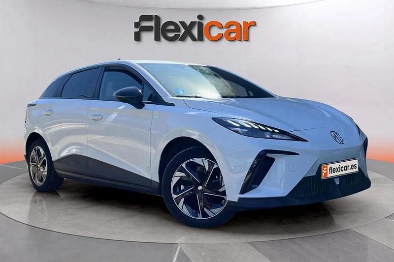 Blanco Usado 2023 MG MG4 EV Comfort Utilitario | 20.990 € (Super precio) - Imagen 1/4
