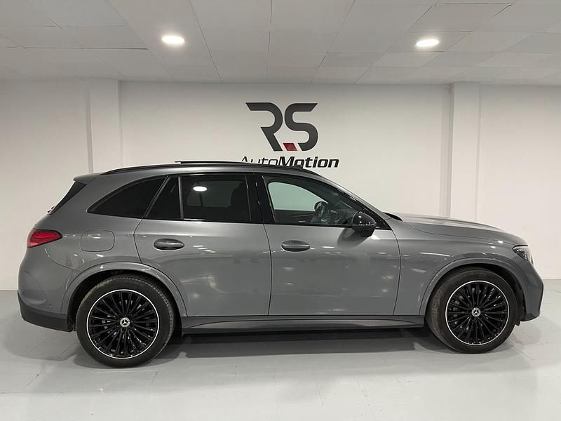 Usado Mercedes GLC300e 269 CV (197 kW) 2023 Gris SUV
