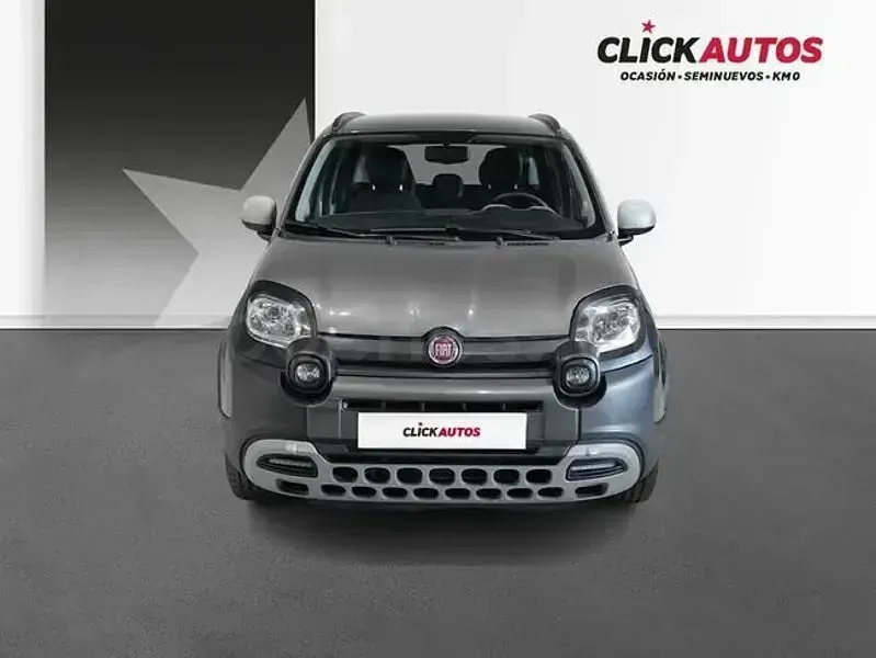 Usado Fiat Panda Garmin 70 CV (51 kW) 2023 Gris / plata Utilitario
